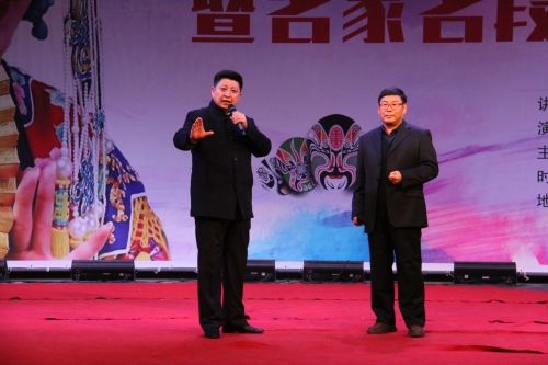 京劇社彭心怡、梁佳等演唱傳統(tǒng)京劇《打龍袍》選段