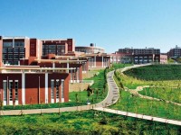 云南大學(xué)滇池師范學(xué)院楊林校區(qū)2023年學(xué)費(fèi)、收費(fèi)多少