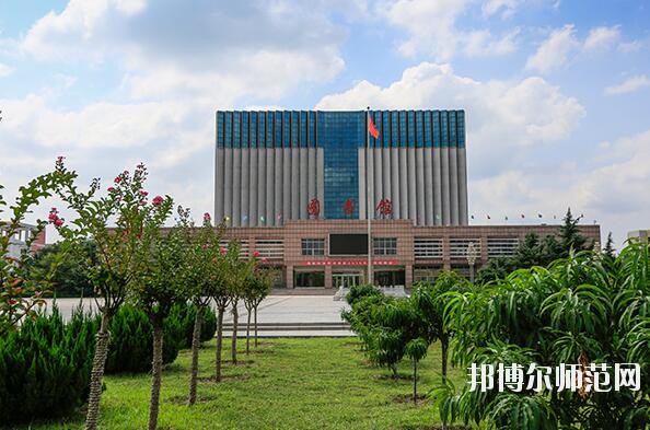 濮陽職業(yè)技術師范學院網(wǎng)站網(wǎng)址