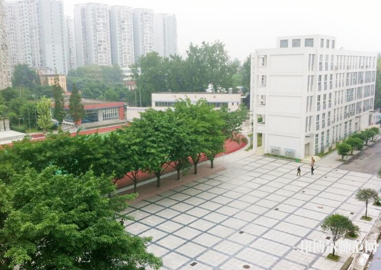 成都洞子口職業(yè)幼兒師范高級中學(xué)2018年報名條件、招生對象