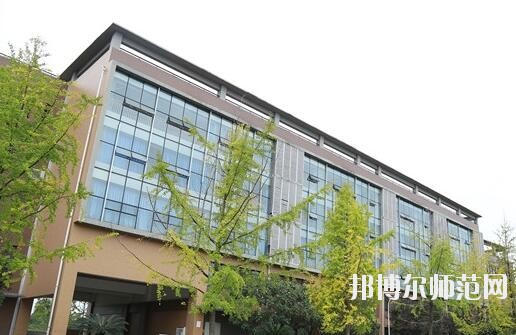 郫縣友愛職業(yè)技術幼兒師范學校2018年報名條件、招生對象
