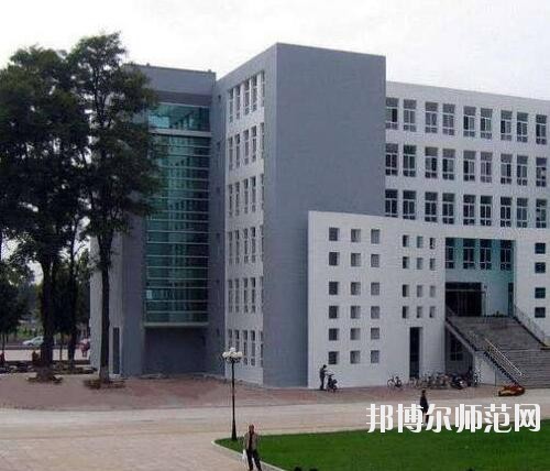 安順幼師職業(yè)技術(shù)高級(jí)中學(xué)2023年招生辦聯(lián)系電話(huà)