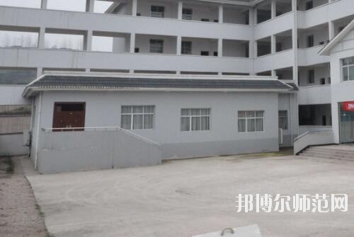 大方幼師綜合職業(yè)技術(shù)學(xué)校2023年招生辦聯(lián)系電話(huà)