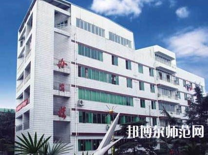 成都實(shí)驗(yàn)商貿(mào)幼兒師范管理學(xué)校怎么樣、好不好