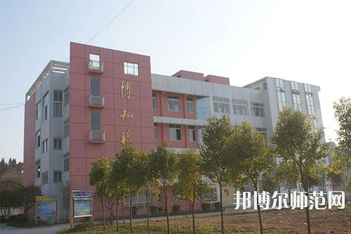 遂寧安居職業(yè)高級幼兒師范中學2020年報名條件、招生要求、招生對象