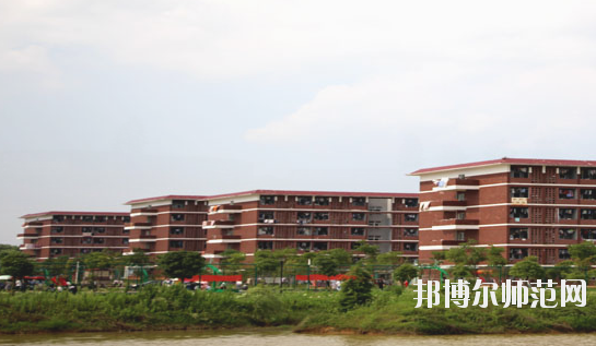 江西2020年讀幼師學(xué)?？梢钥即髮W(xué)嗎