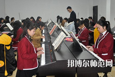 陜西2020年中專幼師學(xué)?？梢钥即髮? width=