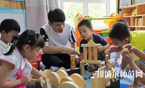 達州2020年讀幼師學?？梢钥即髮W嗎