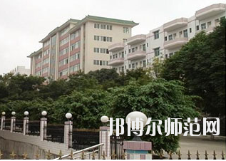重慶新渝技工幼兒師范學(xué)校怎么樣、好不好