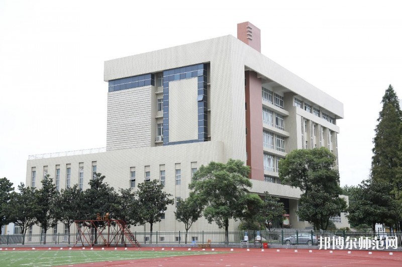 汕頭職業(yè)技術(shù)師范學(xué)院金園校區(qū)2021年報名條件、招生要求、招生對象