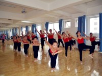 曲靖2021年中專幼師學(xué)?？梢钥即髮? /><b>曲靖2021年中專幼師學(xué)校可以考大專嗎</b><span>2021-01-27 16:02</span><p>曲靖2021年中專幼師學(xué)?？梢钥即髮?有部分初中畢業(yè)的學(xué)生由于自己的部分原因沒能選擇上高中，而是選擇在幼師學(xué)校讀書，而中專</p></a></li>
            <li><a href=