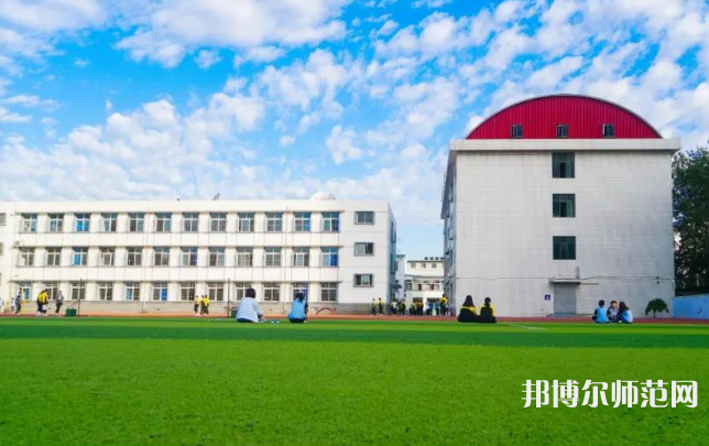 唐山第一幼兒師范職業(yè)中等專業(yè)學(xué)校2023年報(bào)名條件、招生要求、招生對(duì)象