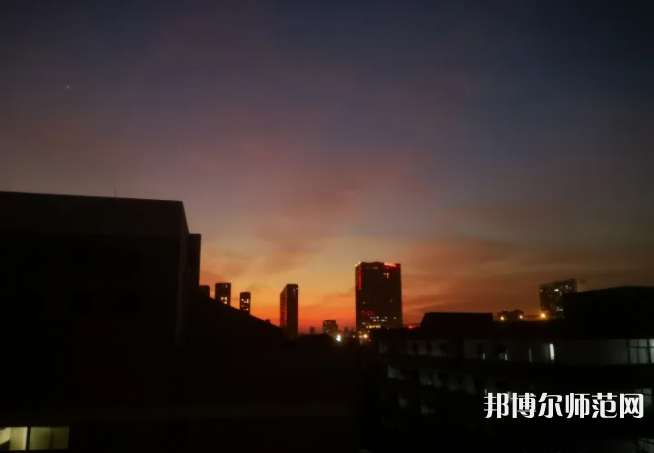 浙江工業(yè)師范大學(xué)朝暉校區(qū)2023年報(bào)名條件、招生要求、招生對(duì)象