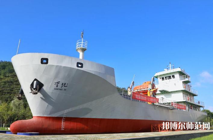 延安職業(yè)技術(shù)師范學(xué)院2023年報名條件、招生要求、招生對象