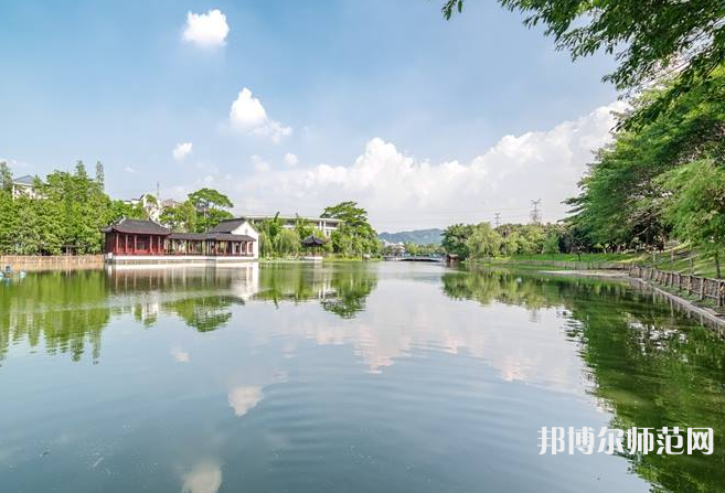 廣東外語外貿(mào)師范大學南國商學院2023年報名條件、招生要求、招生對象