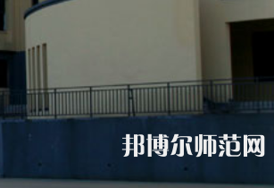 信陽(yáng)師范學(xué)院2023年報(bào)名條件、招生要求、招生對(duì)象