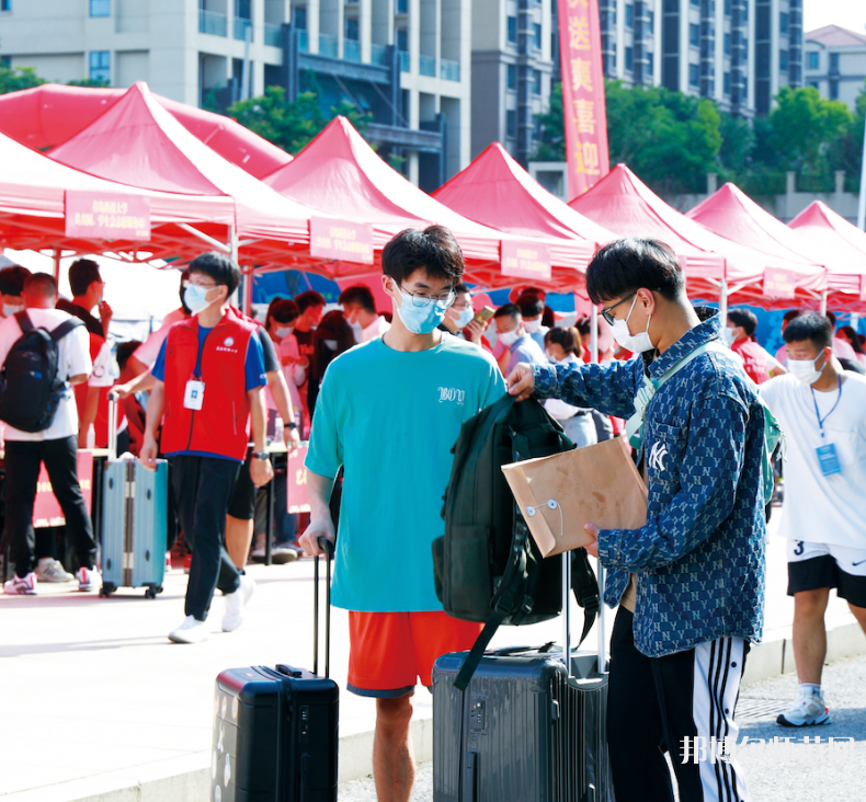 青島科技師范大學(xué)嶗山校區(qū)2023年報(bào)名條件、招生要求、招生對(duì)象 