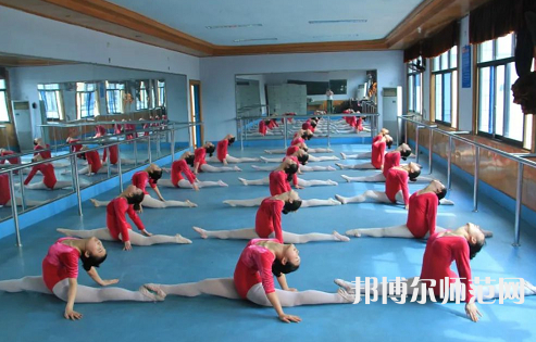 達州職業(yè)技術(shù)師范學院新校區(qū)2023年學費、收費多少 