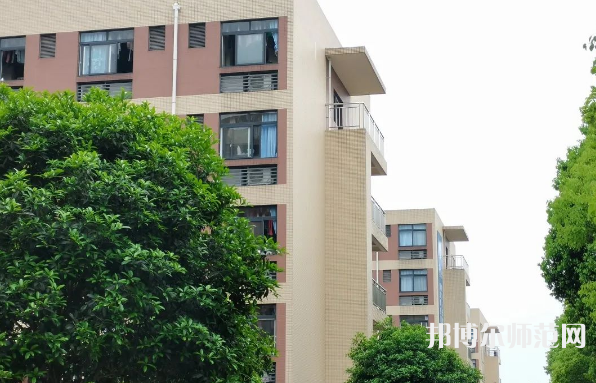 四川師范大學(xué)成都學(xué)院眉山校區(qū)2023年怎么樣、好不好