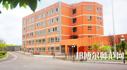 2023年安順光輝幼師職業(yè)技術(shù)學(xué)校報(bào)名條件、招生對象