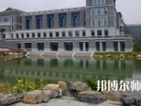 2023年黃麓師范學(xué)校報(bào)名條件、招生對(duì)象