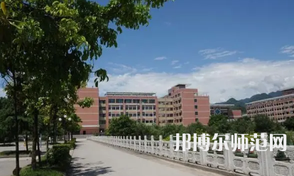 2023年樂山西成幼兒師范職業(yè)學校報名條件、招生對象