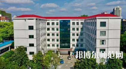 2023年湖南耒陽師范學(xué)校報名條件、招生對象