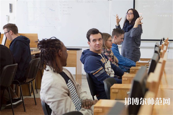 長順中等幼師職業(yè)學(xué)校介紹、地址